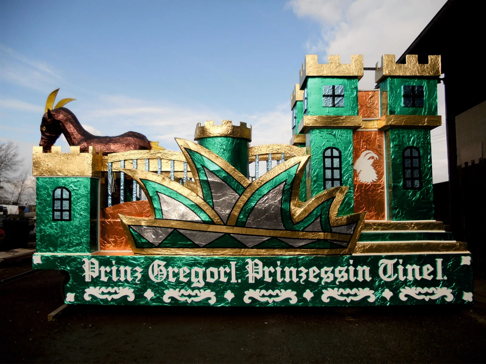 2018 – Prinzenwagen Dreigestirn